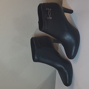 Bandolino booties